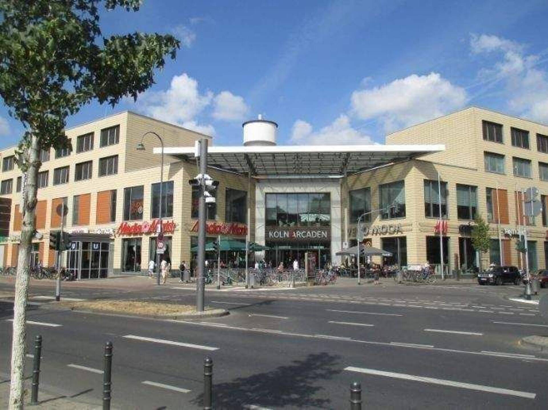 Mehrfamilienhaus in 51103 Köln mit 893 m² kaufen