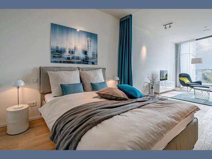 Möbliert: FRIENDS-Tower | Conciergeservice | Dachterrasse – München – Vorschaubild 3