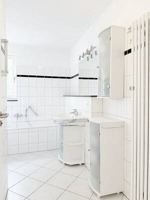 Wohnen am Johannisbach - Helle Eigentumswohnung mit EBK und 2 TG-Plätzen! – 33611 Bielefeld – Vorschaubild 7