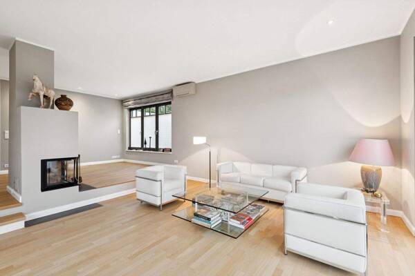 Einfamilienhaus in 40489 Düsseldorf / Wittlaer mit 232 m² kaufen