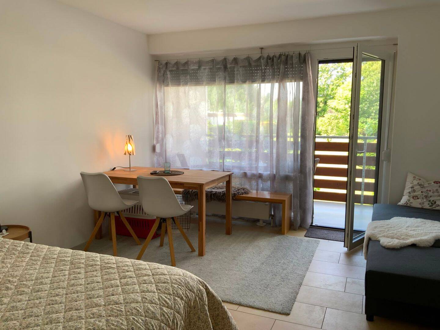 *PROVISIONSFREI* Sehr schöne, renovierte 1-Zi.-ETW mit Balkon & Stellplatz