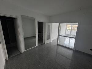 Charmante 2,5 Zimmer Wohnung mit Balkon in zentraler Innenstadtlage Diezstraße 7, Gießen – 35390 Gießen – Vorschaubild 2