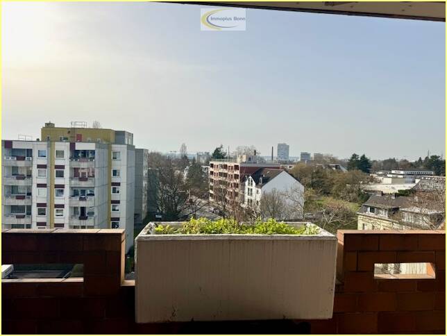 3-ZImmerwohnung mit Balkon im 5.OG, Kellerraum in Bonn Beuel – Bonn – Vorschaubild 2