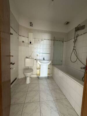 Renovierte Maisonette-Wohnung mit Balkon in Gelsenkirchen-Erle – 45891 Gelsenkirchen – Vorschaubild 9