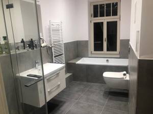 Neu sanierte 3-Zimmer-Wohnung mit Luxus-Einbauküche und großem Balkon – 4177 Leipzig – Vorschaubild 7