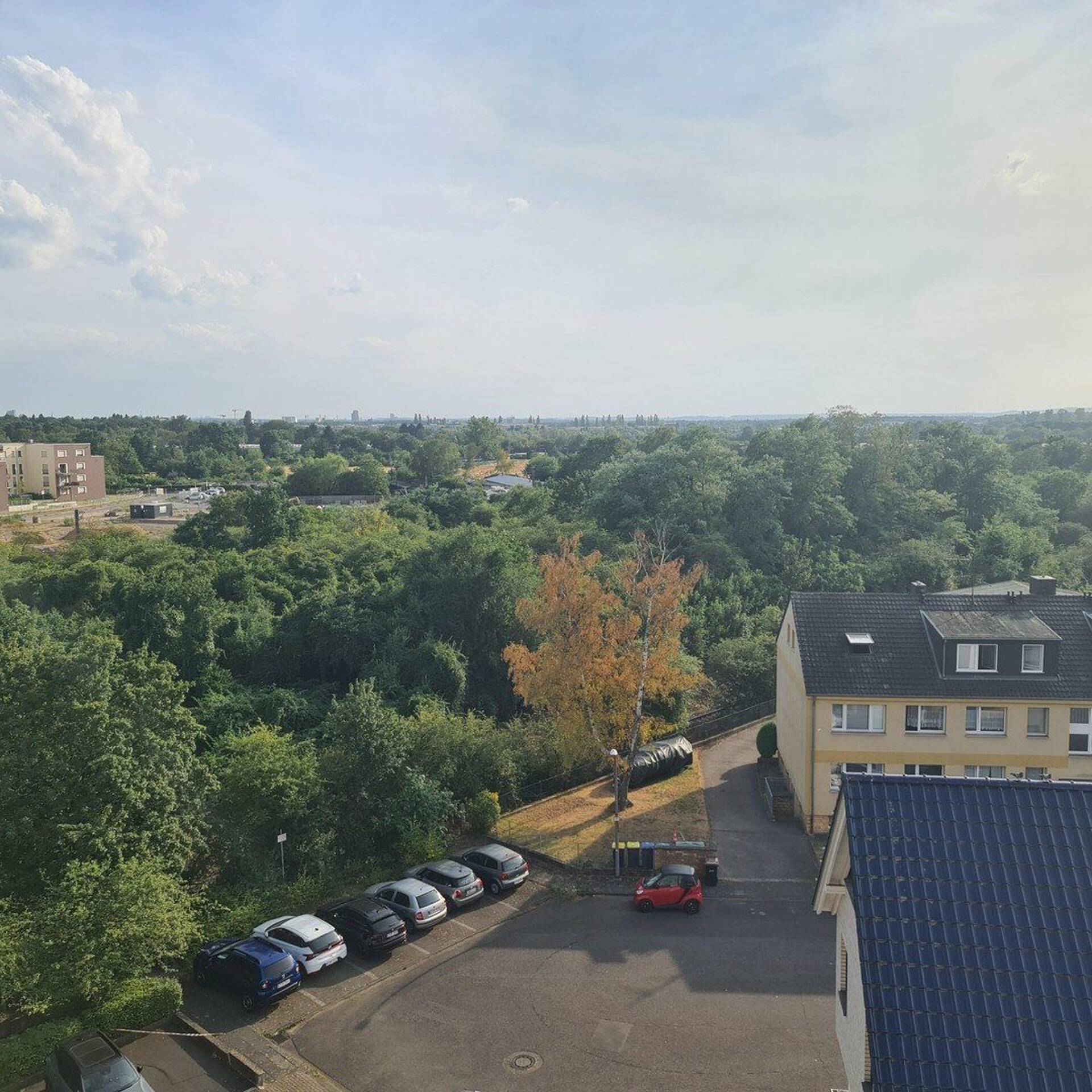 Dachgeschosswohnung in 50737 Köln mit 77 m² kaufen