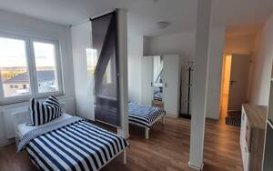 WG Zimmer Stuttgart - WG einfach finden bei urbanbnb - flexibel buchbar ab 1 Monat – 70188 Stuttgart – Vorschaubild 3