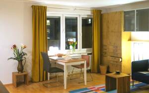 Lichtdurchflutetes City-Apartment mit großem Süd-Balkon – 80809 München – Vorschaubild 5