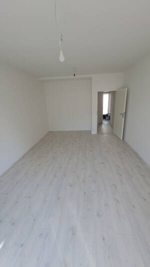 3 Zimmerwohnung, zentral , mit 60 qm großer Terrasse – 75172 Pforzheim – Vorschaubild 6