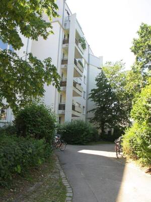 Ausgezeichnet geschnittene 3 Zimmer Wohnung mit 2 Balkonen – 81369 München – Vorschaubild 7