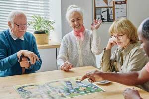 Pflege-WG sucht Mitbewohner/in - Zimmer in EG-Wohnung, Lütgendortmund – 44388 Dortmund – Vorschaubild 1