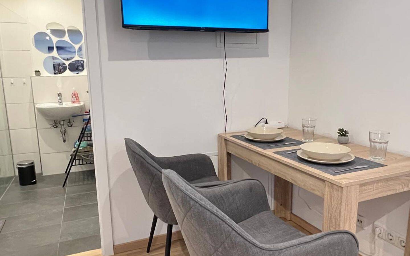 Zeitwohnen in Karlsruhe, möblierte Wohnung mieten – Karlsruhe – Vorschaubild 2