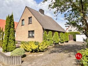 Arsten! - Gepflegtes Einfamilienhaus mit Garten und Garage!