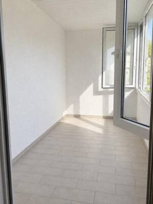 Erstbezug nach Sanierung, moderne 3-Zimmer-Wohnung mit Südloggia und 2 Stellplätzen in Englschalking – 81927 München – Vorschaubild 5