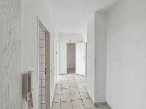 Vermietete 2-Zimmer-Eigentumswohnung mit Balkon am Allee-Center Remscheid – 42853 Remscheid – Vorschaubild 2