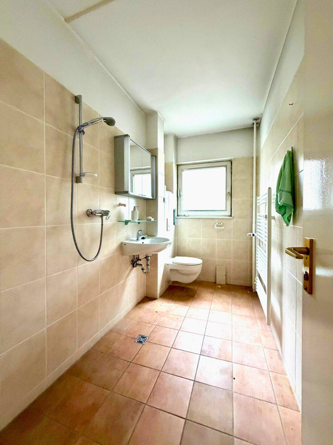 Wohnen im Englischen Viertel: 4 Zimmer voller Chancen – Berlin – Vorschaubild 5