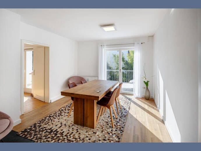 Möbliert: Möblierte 3,5-Zimmer Wohnung in guter Wohnlage – München – Vorschaubild 9
