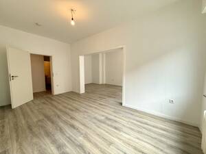 Erstbezug nach Renovierung - Ihr neues Zuhause in Duisburg! – 47137 Duisburg – Vorschaubild 3
