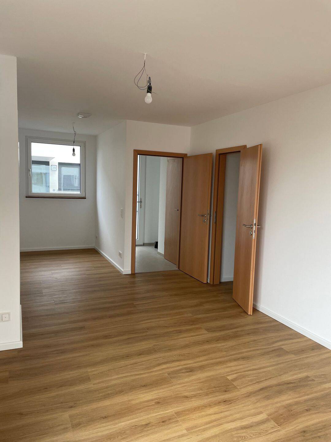 Modernes Reihenendhaus am Wasser | ca. 300 m² Garten | Terrasse | Homeoffice möglich | Nähe Berlin – Oranienburg – Vorschaubild 4