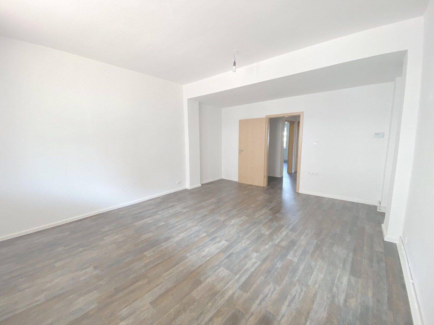 Attraktive Kapitalanlage: Modernisierte & vermietete 3-Zimmer-Wohnung – Bremen – Vorschaubild 2