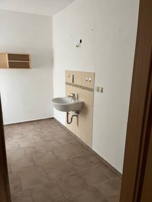 Großzügige 2 Raum Wohnung mit EBK – 39112 Magdeburg – Vorschaubild 7