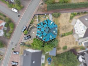 Außergewöhnliche Architektur mit Loftcharakter und Traumausblick über Gladenbach – 35075 Gladenbach – Vorschaubild 2