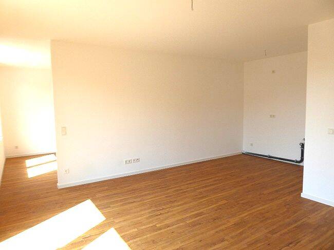 Moderne 2-Zimmer-Wohnung** mit Balkon – Brandenburg an der Havel – Vorschaubild 4
