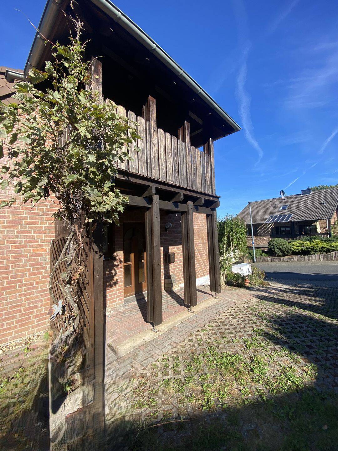 Schickes Ein-/Zweifamilienhaus in wunderbarer Lage von 52372 Kreuzau-Obermaubach – Kreuzau – Vorschaubild 2