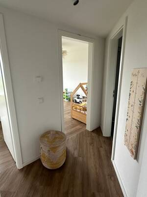 Traumhaft helle 4-Zimmer-Maisonettewohnung mit Balkon in 97076 Würzburg, Lengfeld – 97076 Würzburg – Vorschaubild 9