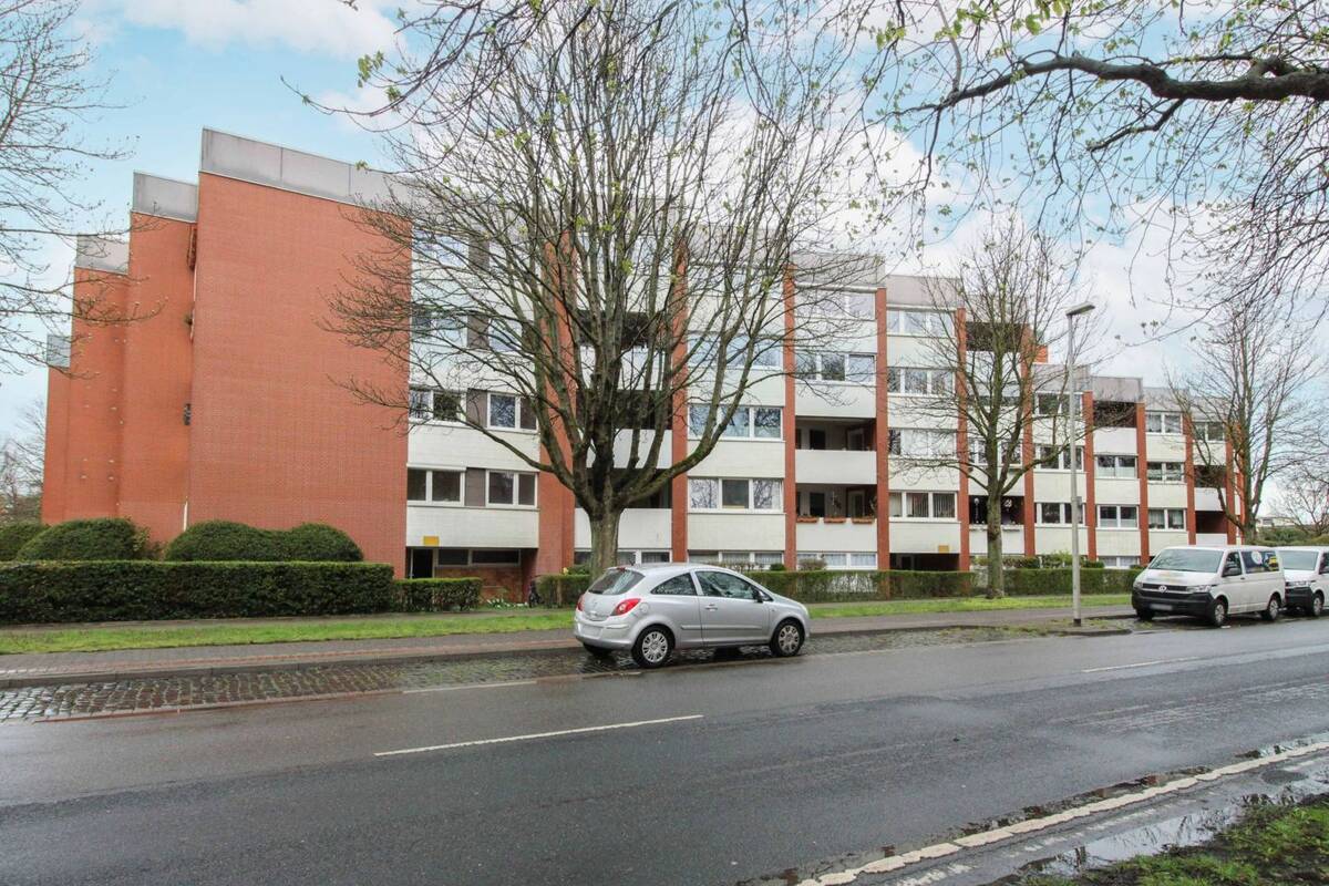 Flexibel nutzbar: 3-Zimmer-Wohnung mit Loggia, TG-Stellplatz & Entwicklungspotenzial im Heideviertel – 30625 Hannover – Bild 1 von 9