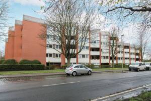 Flexibel nutzbar: 3-Zimmer-Wohnung mit Loggia, TG-Stellplatz & Entwicklungspotenzial im Heideviertel