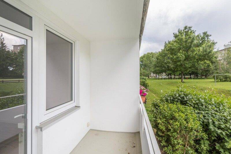 Aufzug / Balkon / Ebenerdige Dusche