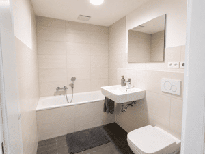 Lichtdurchflutet & zeitgemäß Wohnung mit Terrasse, Baujahr 2022 – 40589 Düsseldorf – Vorschaubild 7