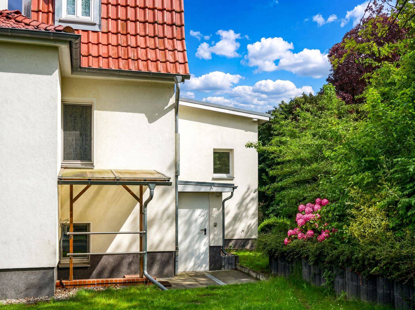 **Familienidylle mit Garten und viel Freiraum** – Berlin – Vorschaubild 2