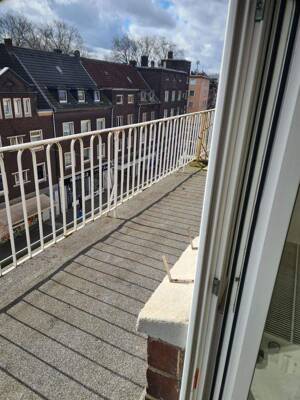 renovierte 3,5 Z. Wohnung mit 2x Balkon und Einbauküche – 47226 Duisburg – Vorschaubild 4