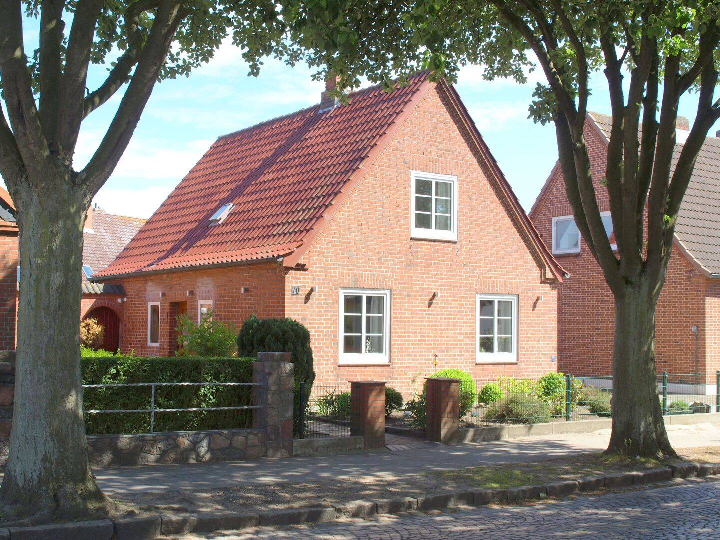 Burg / Fehmarn EFH 3 Zi. 85 m² Garten Parkplatz Wallbox Glasfaser