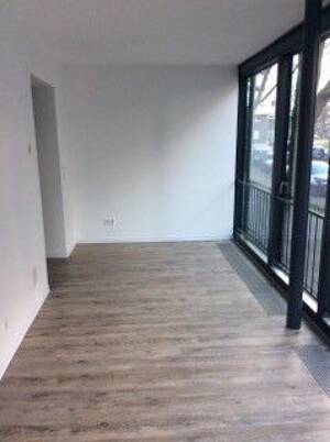 *Modern & Extrovertiert - 2-Zimmer-Wohnung mit Wintergarten* – 47058 Duisburg – Vorschaubild 5