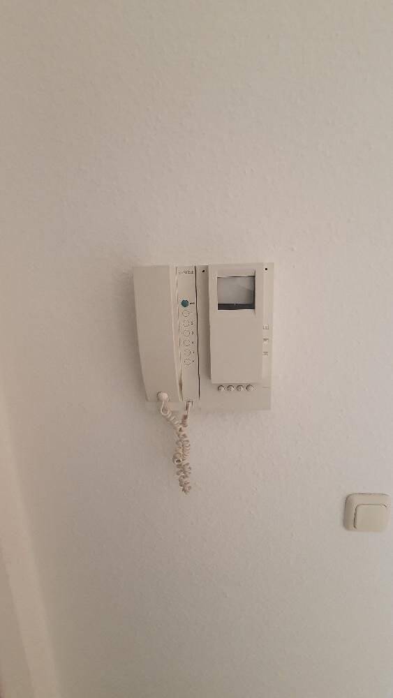 schöne Dachwohnung mit Fahrstuhl – Chemnitz – Vorschaubild 5