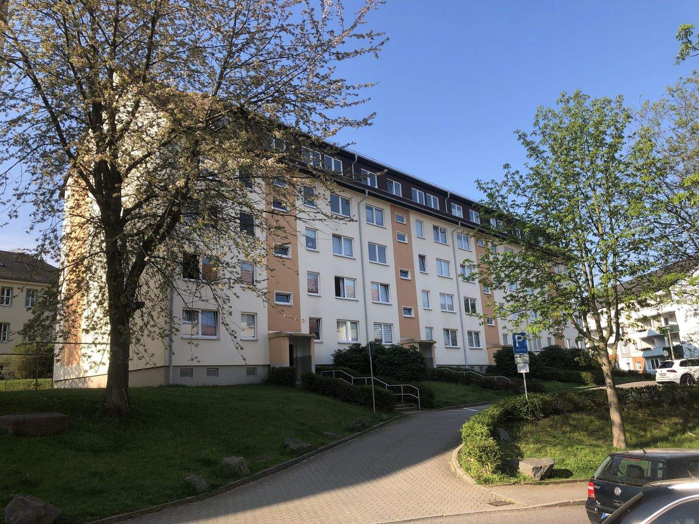 attraktive 2-Raum Wohnung mit Balkon und Stellplatz, vermietet