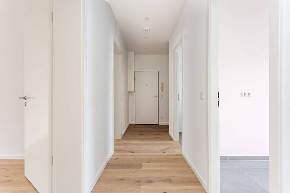 Komplett renovierte 3-Zimmer-Wohnung in Ku'damm Toplage - bezugsfrei, provisionsfrei & ruhig gelegen – Berlin – Vorschaubild 9