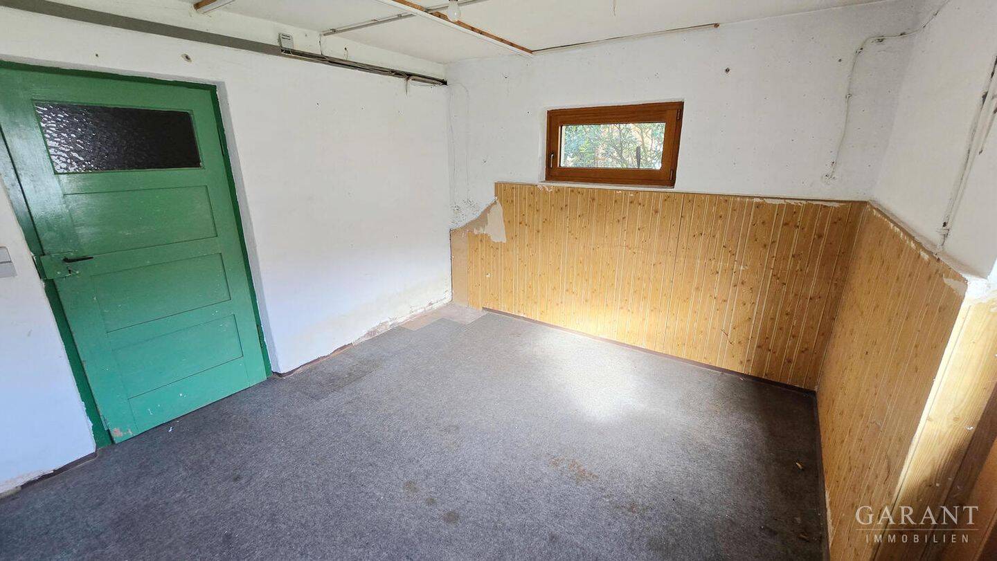 Zweifamilienhaus mit zusätzlichem Baugrundstück in Stuttgart-Rohracker! – Stuttgart – Vorschaubild 3