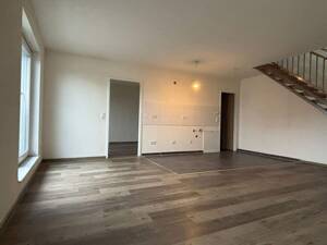 Grosszügige 3-4-Zimmer-Wohnung mit Balkon in Köln – 51147 Köln – Vorschaubild 3