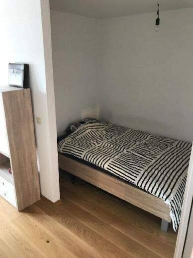 Nur an Einzelperson: Großes 1-Zimmer-Appartement mit sep. Küche & Balkon in München/Obergiesing ab 15. Juli / nach VB zu vermieten – München – Vorschaubild 5