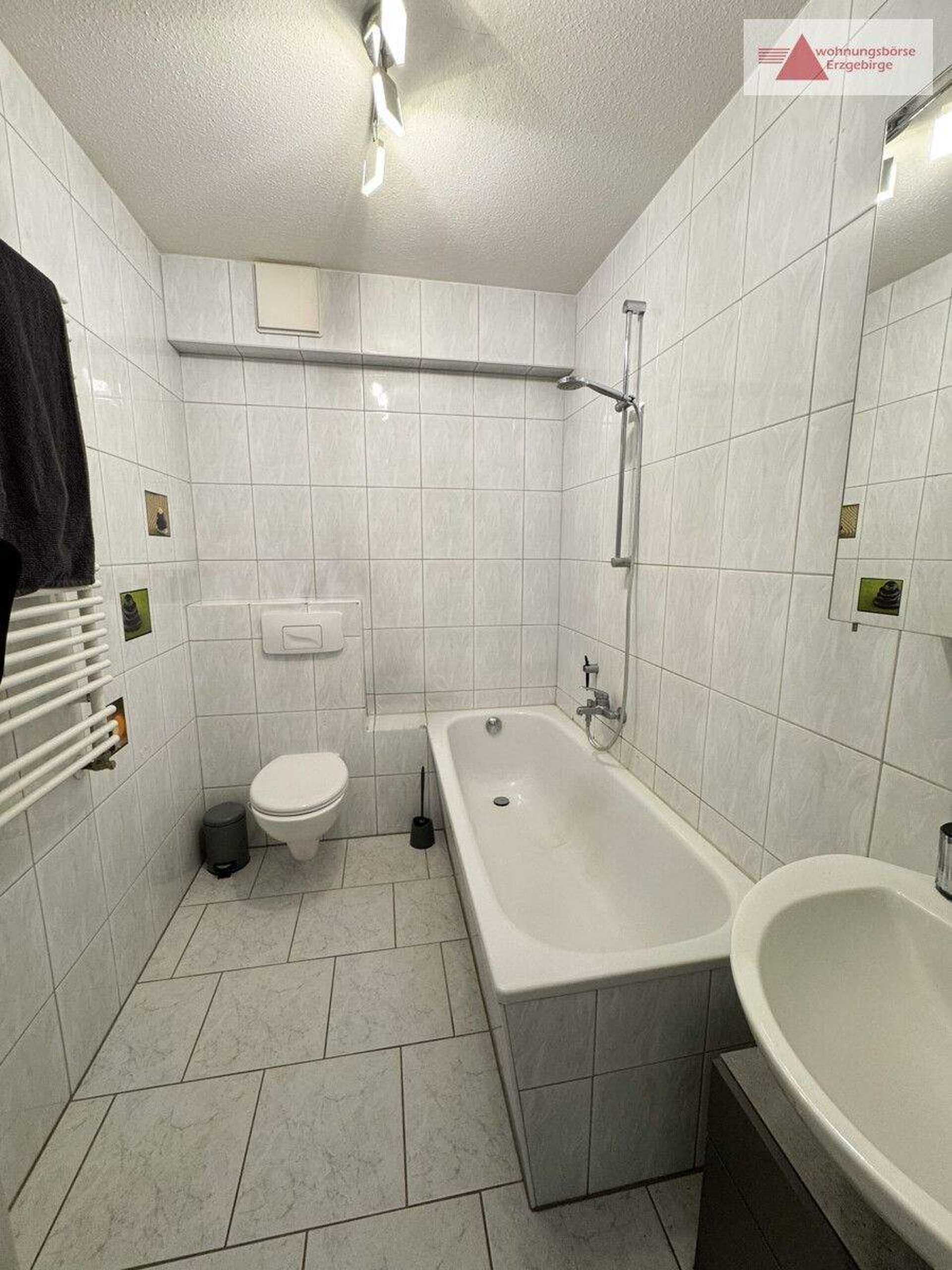 Erdgeschosswohnung in 08280 Aue mit 56,29 m² kaufen