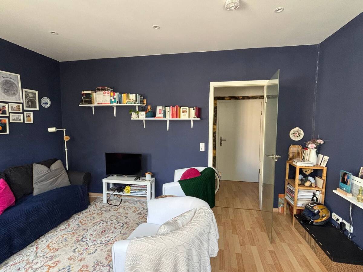 2 Zimmer Helle, gepflegte Wohnung 1. OG in attraktiver Lage – ideal für Langzeitmieter – 9113 Chemnitz – Bild 1 von 9