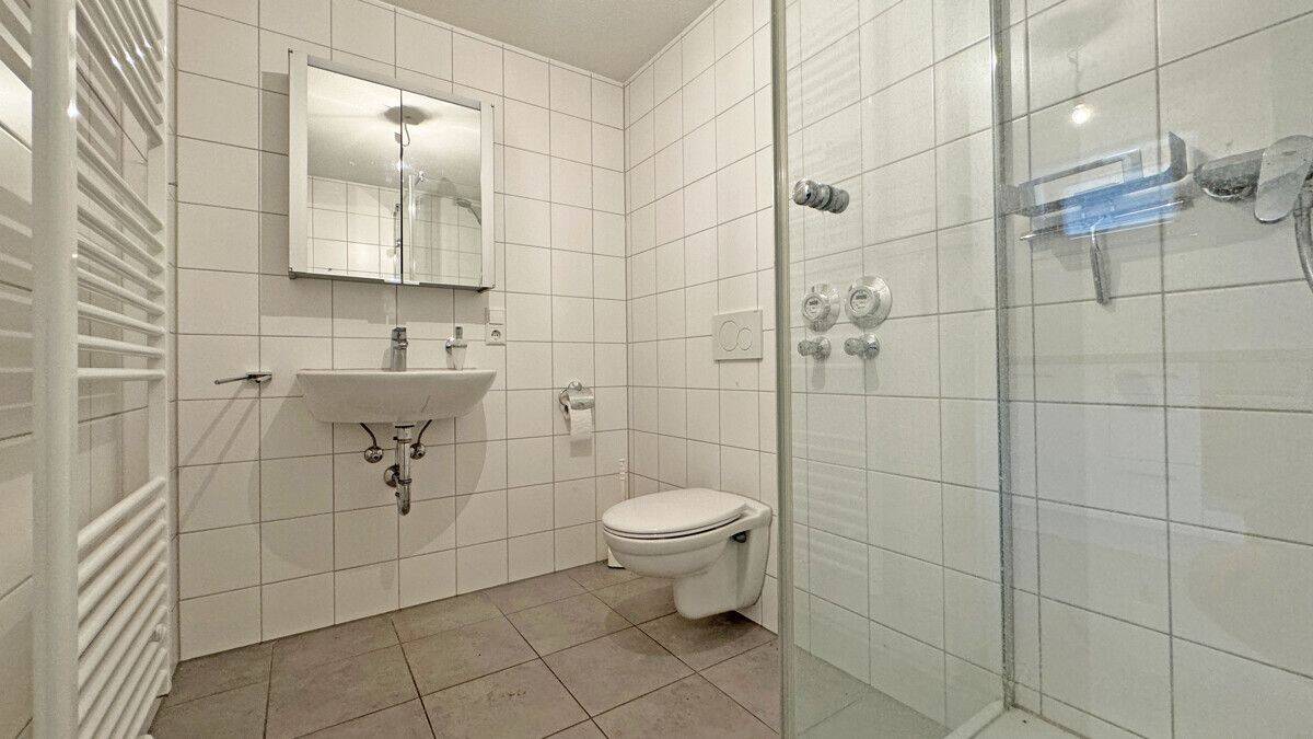 Neuwertige Singlewohnung in Zentrumslage – Reutlingen – Vorschaubild 4