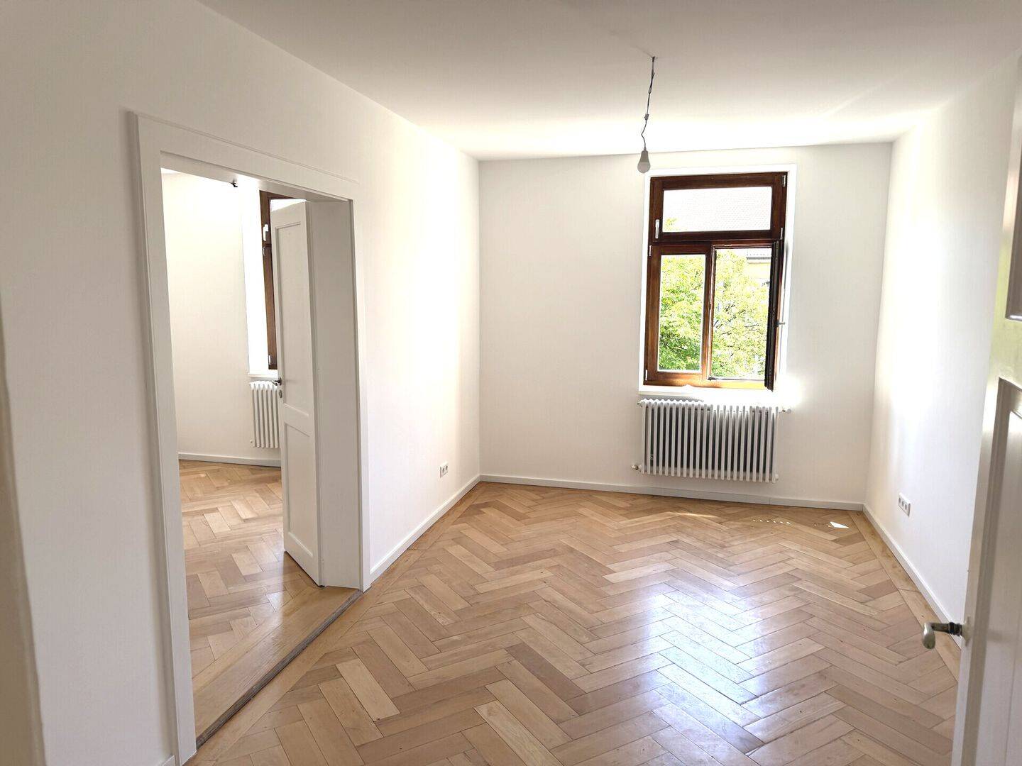 Stilvolle 3-Zimmer Altbauwohnung in Neuhausen - Erstbezug nach Kernsanierung – München – Vorschaubild 7