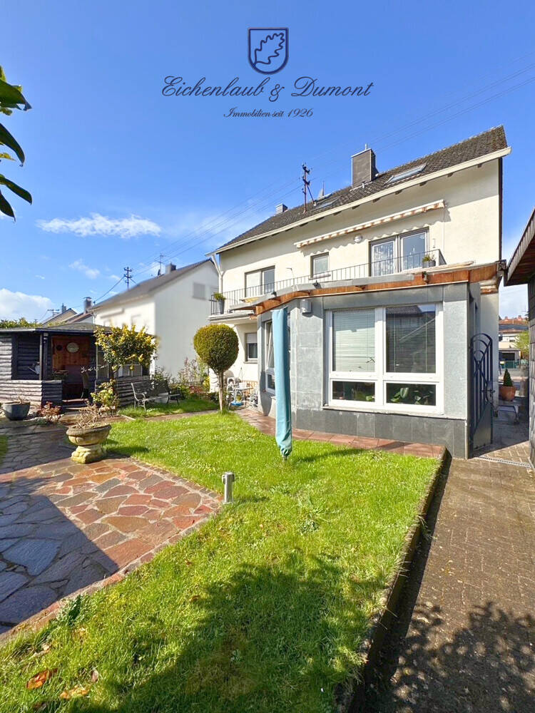 Freistehendes gepflegtes 2-3 FH mit Wintergarten, Garage, sofort verfügbar
