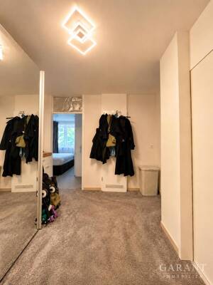 Attraktive 2 Zimmer-Erdgeschoss-Wohnung mit großzügiger Terrasse und hervorragender Infrastruktur – 80939 München – Vorschaubild 6