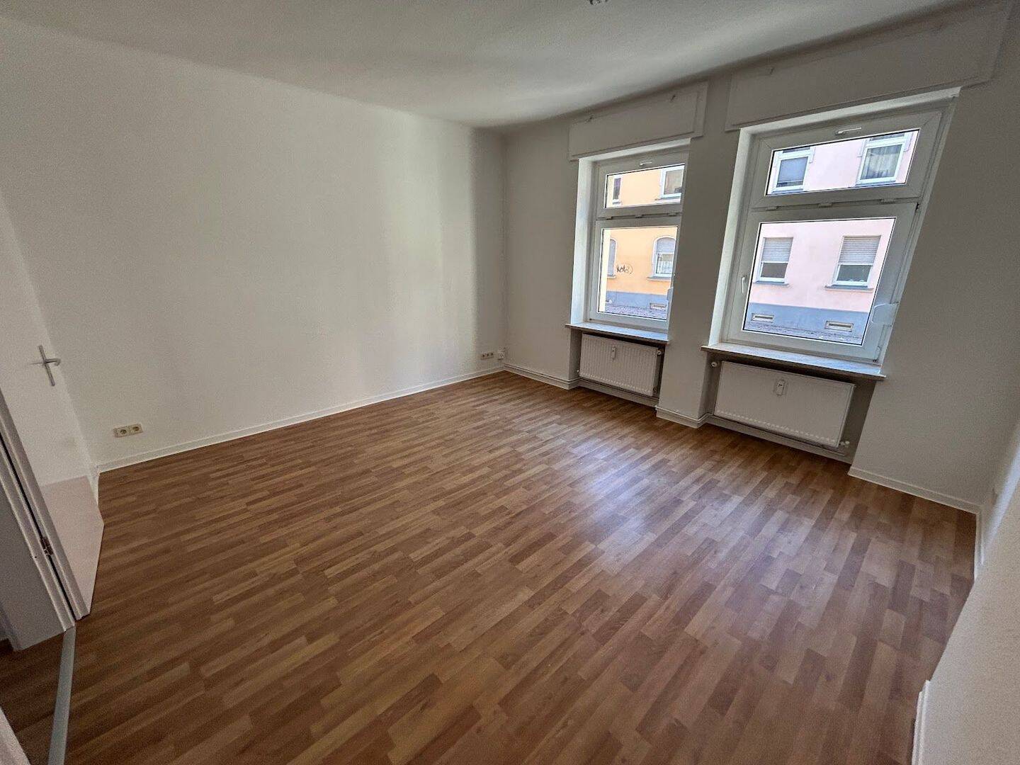 Gemütliche 3-Zimmer-Wohnung im Erdgeschoss mit Balkon!